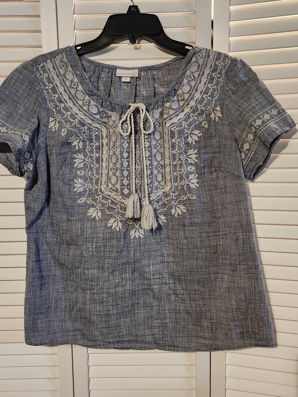 Embroidered Chambray Tie-Front Women’s Blouse - Blue